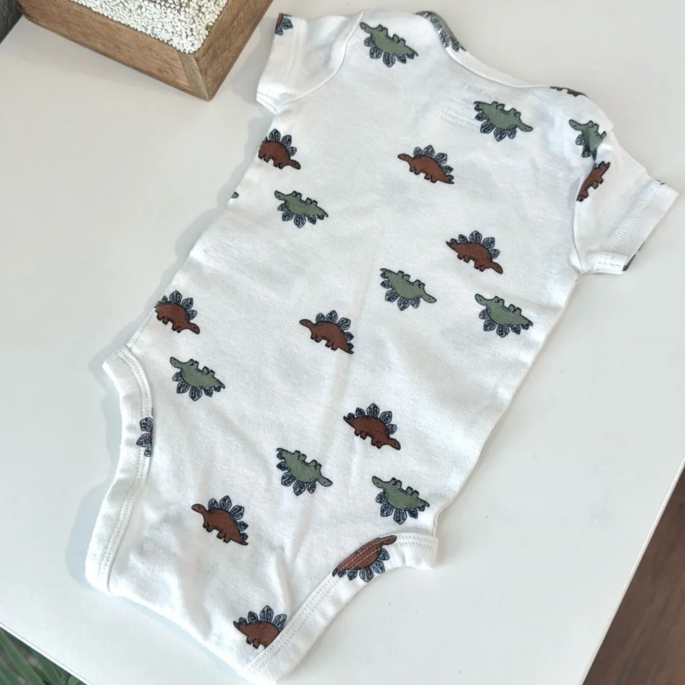 3/$15 🌸 Carter’s Baby Boy Dinosaur Onesie Short Sleeve White Bodysuit